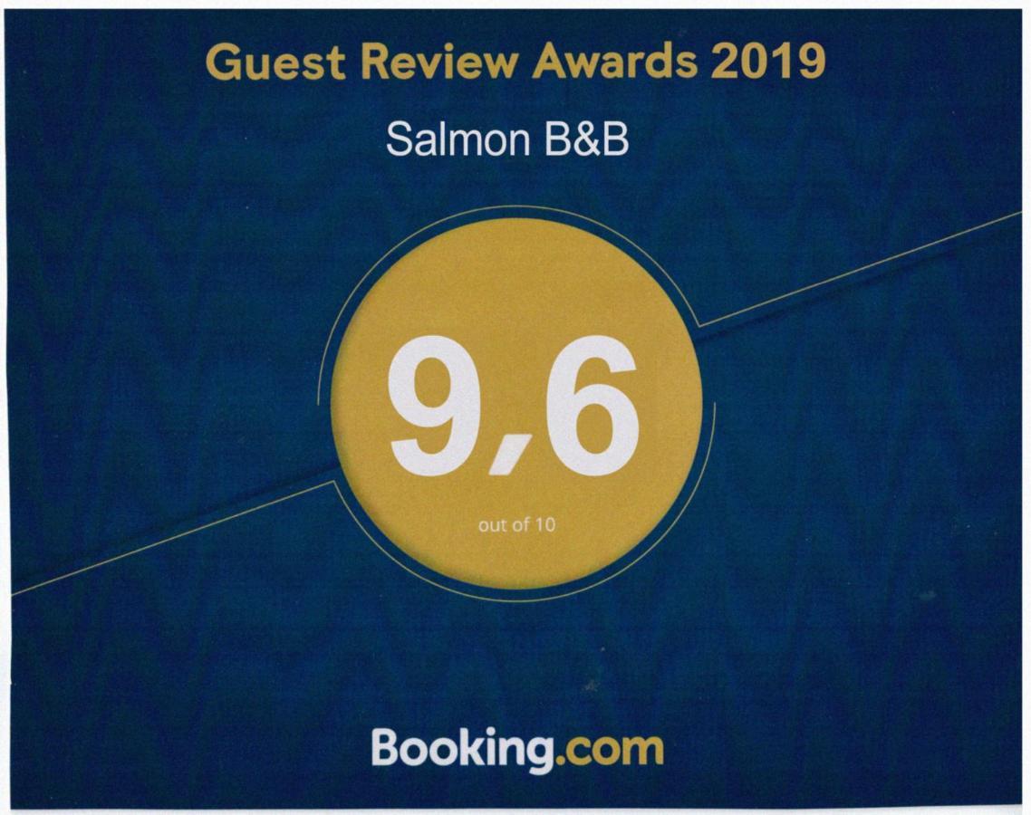 Salmon Magwood Guesthouse โตรอนโต ภายนอก รูปภาพ